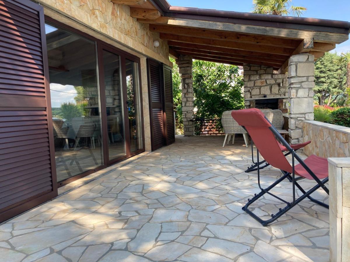 Karigador Beach House Zewnętrze zdjęcie