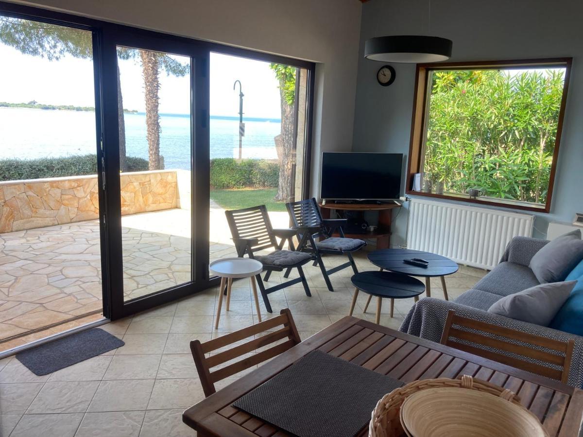 Karigador Beach House Zewnętrze zdjęcie