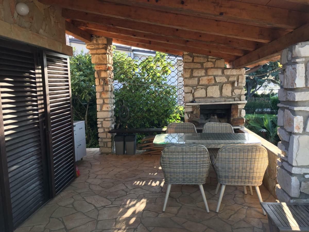 Karigador Beach House Zewnętrze zdjęcie